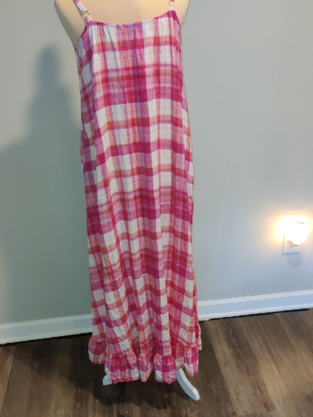 Petal & Pup Pink Plaid Maxi Sundress - Picture 6 of 9